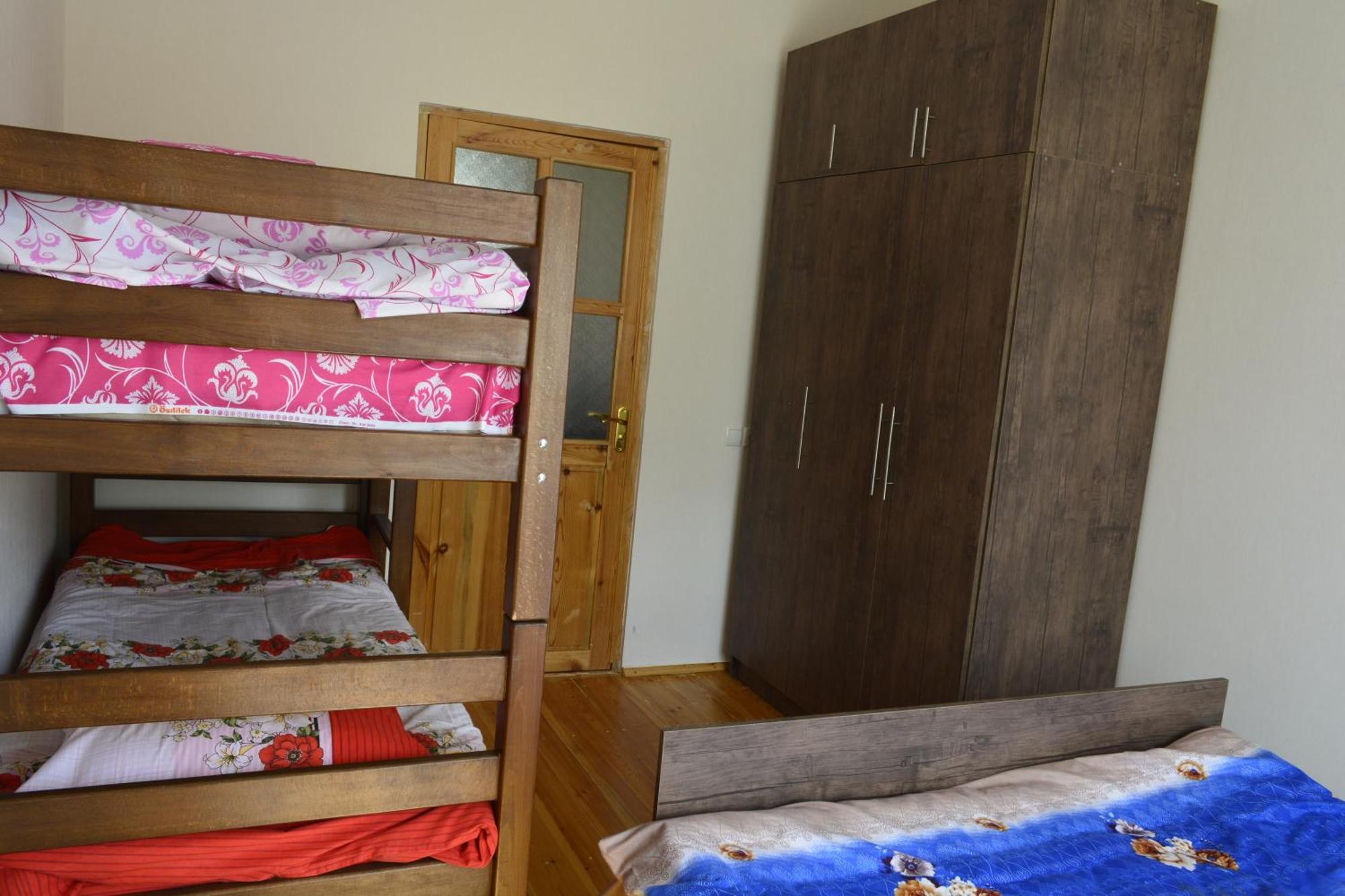 Zaza'S House Hotell Kazbegi Eksteriør bilde